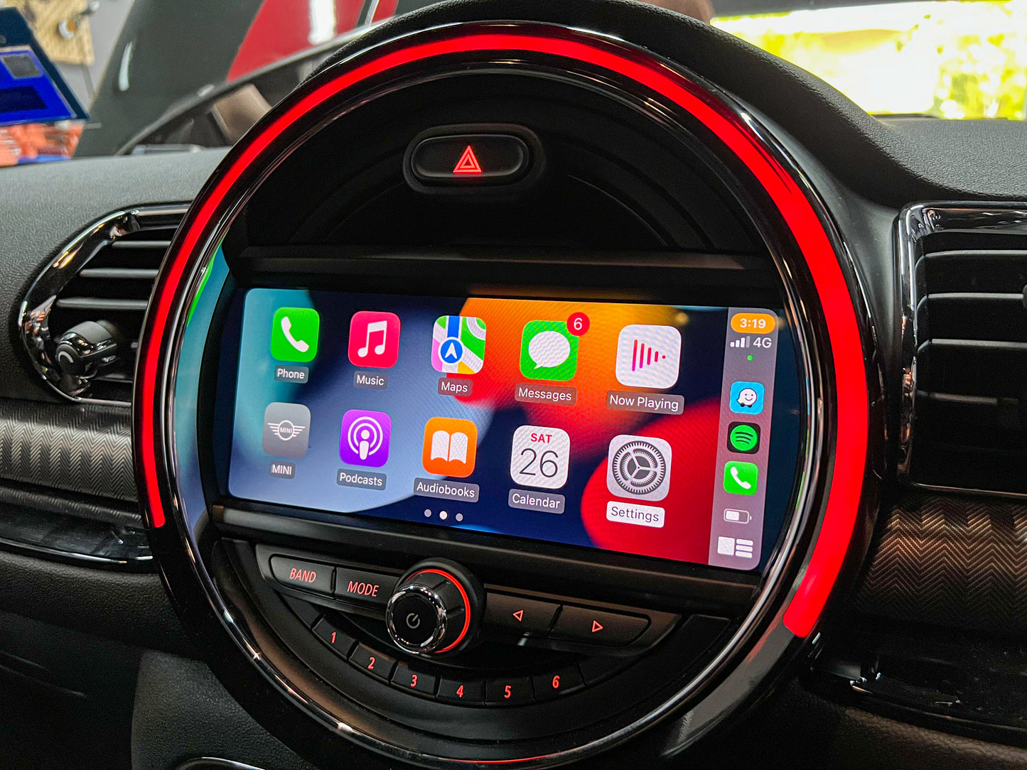 MINI iDrive Flash Upgrade with FULLSCREEN Apple CarPlay