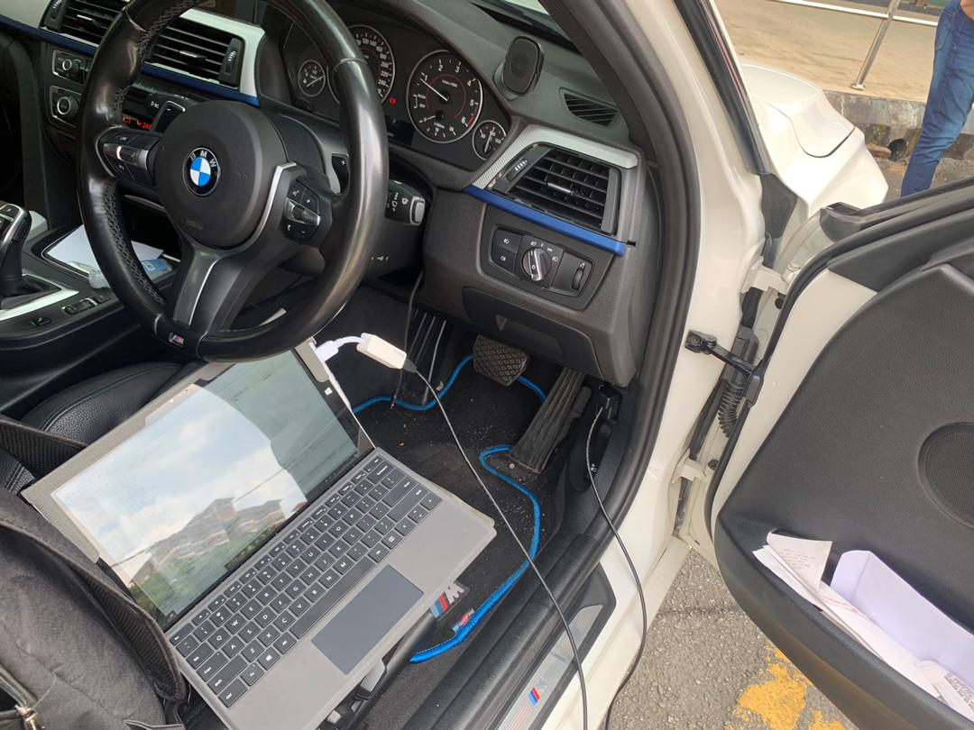 BMW (NBT_EVO) APPLE CARPLAY FULLSCREEN + VIDEO IN MOTION + ANDROID SCREEN MIRRORING